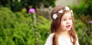 She Sings Her Favorite Easter Song – Her Angelic Voice Is Putting Tears In Everyone’s Eyes