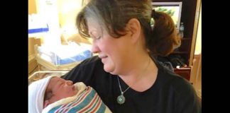 Grandma Texted The Wrong # Announcing Baby’s Birth – Just Wait Until You See How They Responded
