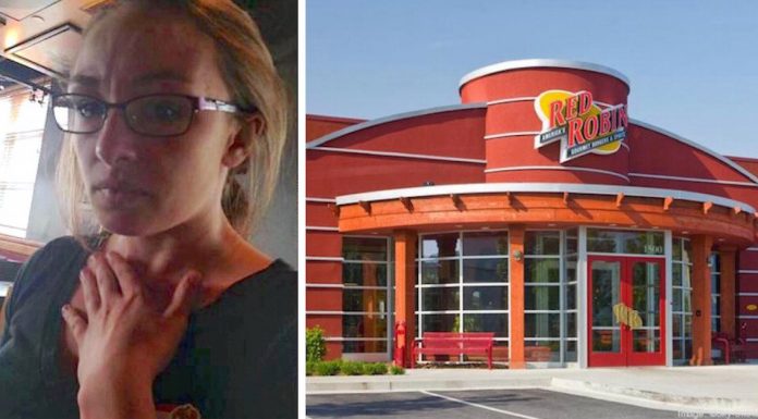 9 Cops Sit Down At Red Robin, Then This Server Realizes Something Is VERY Wrong And Takes A…
